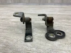 Петля двери FORD FOCUS