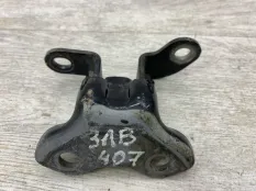 Петля двери PEUGEOT 107