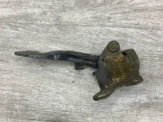 Петля капота HYUNDAI i30