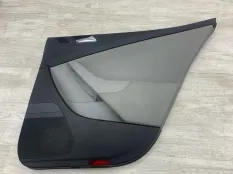Обшивка двери VOLKSWAGEN PASSAT B6