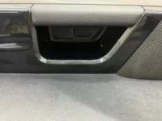 Обшивка двери PEUGEOT 4008