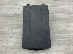 Крышка аккумуляторной батареи VOLKSWAGEN PASSAT B6
