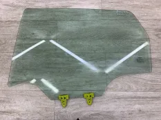 Стекло двери NISSAN QASHQAI
