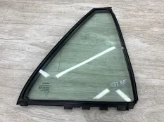 Стекло форточки двери TOYOTA AVENSIS