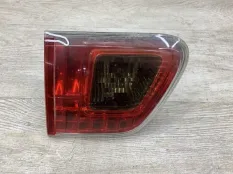 Фонарь крышки багажника TOYOTA AVENSIS