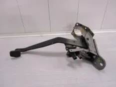 Педаль тормоза NISSAN NAVARA