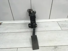 Педаль газа NISSAN NAVARA