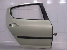 Дверь PEUGEOT 407