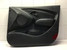 Обшивка двери HYUNDAI ix35