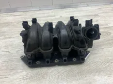 Коллектор впускной VOLKSWAGEN GOLF