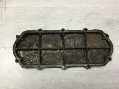 Крышка блока цилиндров Scania L124