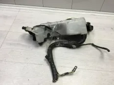 Блок реле и предохранителей TOYOTA COROLLA