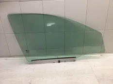 Стекло двери OPEL ASTRA H