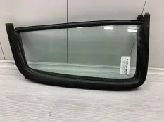 Стекло форточки двери SUZUKI SWIFT