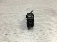 Кнопка выключатель Nissan Navara