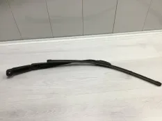 Щеткодержатель Nissan Navara