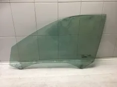 Стекло двери AUDI A3