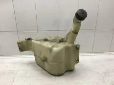 Бачок омывателя Scania L124