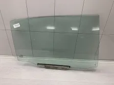 Стекло двери TOYOTA COROLLA