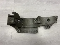 Кронштейн генератора AUDI A3