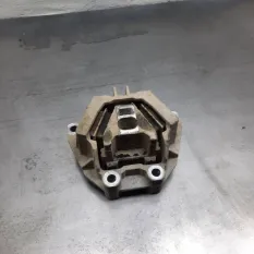 Подушка двигателя Renault Midlum DXI