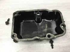 Клапанная крышка Scania L124