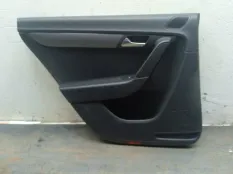 Обшивка двери VOLKSWAGEN PASSAT