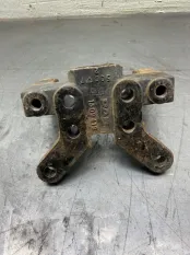 Кронштейн буксировочный DAF 105