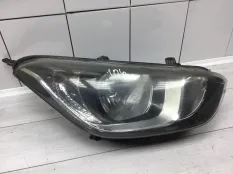 Фара ксеноновая HYUNDAI i20