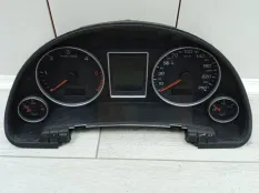 щиток приборов AUDI A4