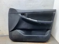 Обшивка двери TOYOTA COROLLA