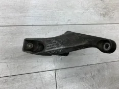 Кронштейн двигателя AUDI A4