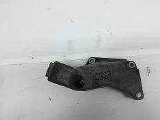 Кронштейн двигателя AUDI A4