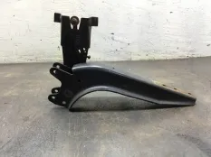 кронштейн замка кабины Scania R420