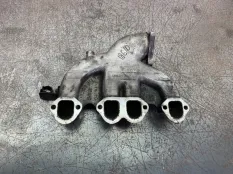 Коллектор впускной AUDI A4