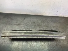 Усилитель бампера AUDI A4