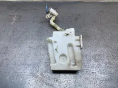 Бачок омывателя VOLKSWAGEN GOLF