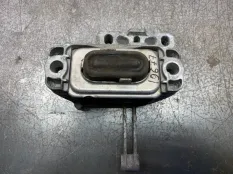 Подушка двигателя AUDI A3