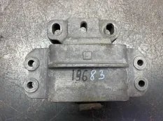 Подушка двигателя AUDI A3