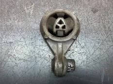 Подушка кпп NISSAN QASHQAI