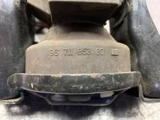 Подушка двигателя PEUGEOT 208