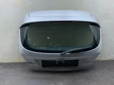 Крышка багажника FORD FIESTA