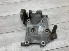 Кронштейн генератора NISSAN PRIMERA