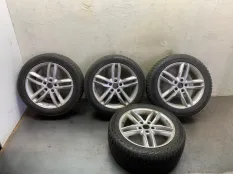 Шина (б/у) (пара) зимняя R17 AUDI A6
