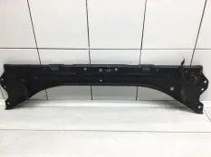 Накладка на рамку радиатора MERCEDES-BENZ E-CLASS