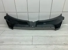 Накладка замка капота AUDI A6