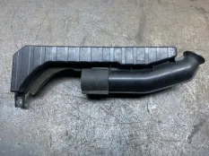 Резонатор воздушного фильтра SUZUKI SWIFT