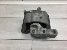 Подушка двигателя AUDI A3