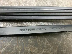 Поводок VOLVO V40