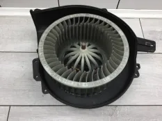 Моторчик печки SKODA FABIA